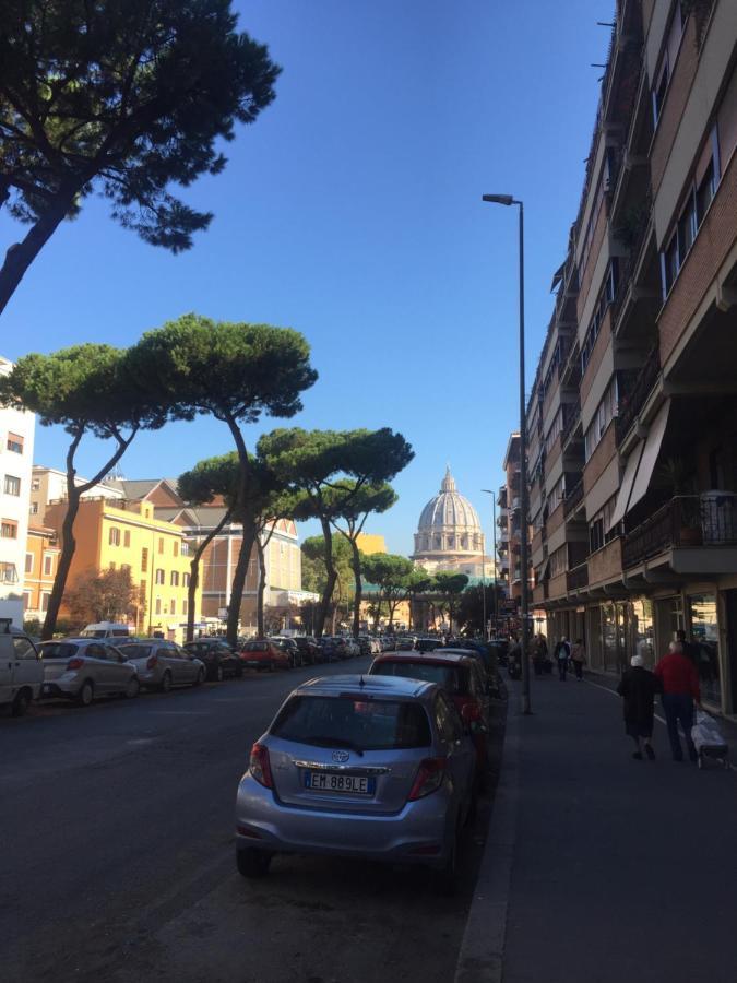 Alloggio Turistico Roberta San Pietro Рим Екстериор снимка